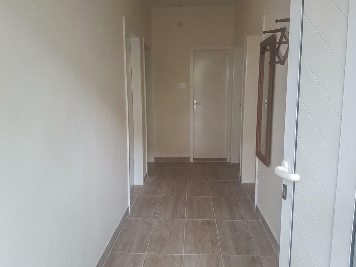 Apartment Drago Kaštela Kültér fotó
