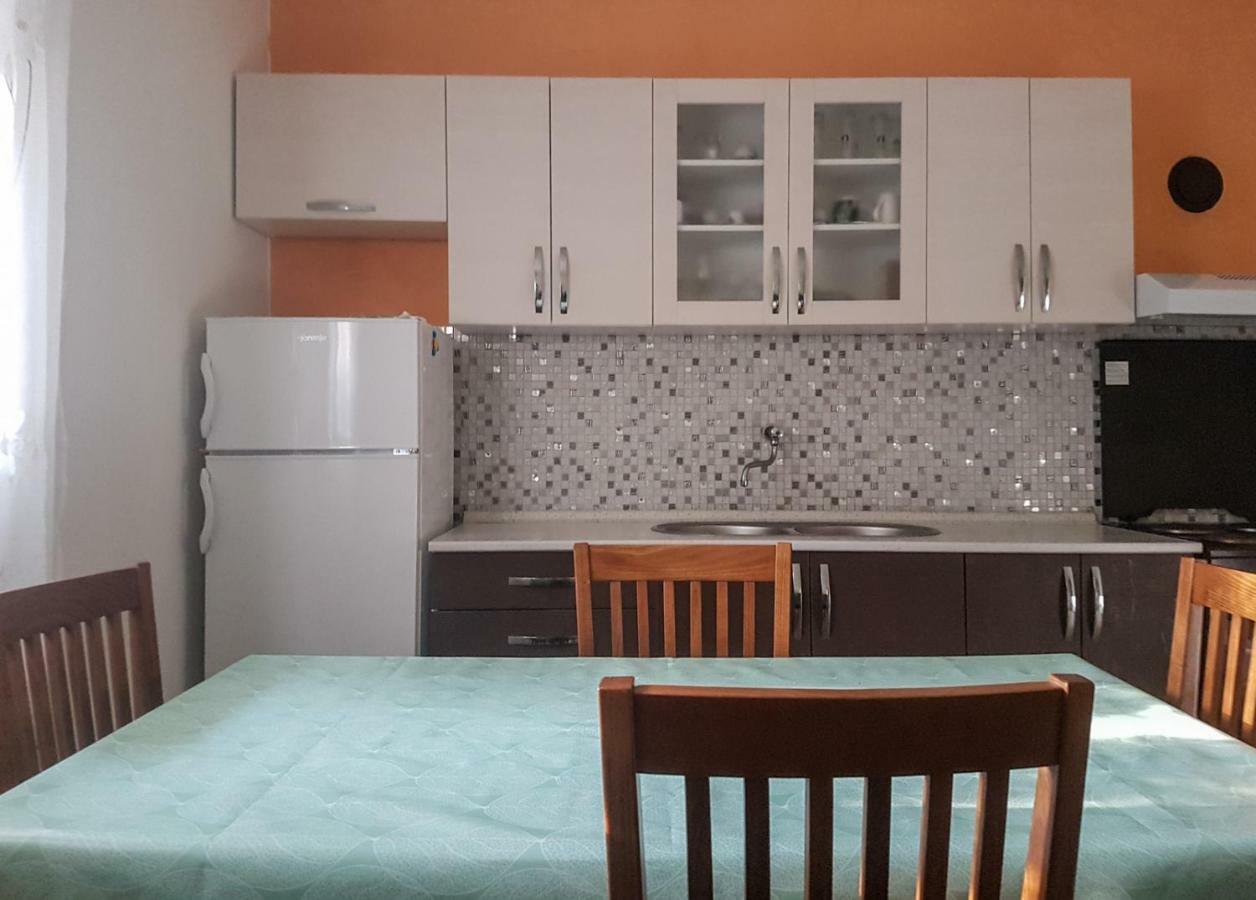 Apartment Drago Kaštela Kültér fotó